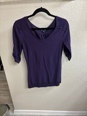 GAP Deep Purple V-Neck 3/4 Sleeve knit Women's Top